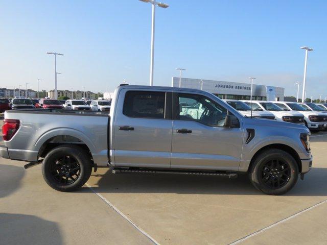 new 2025 Ford F-150 car, priced at $46,353