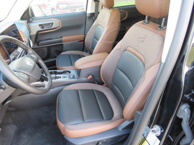 new 2025 Ford Bronco Sport car, priced at $39,153
