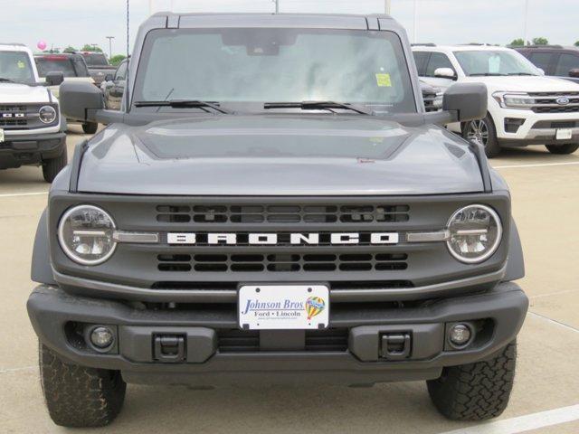 new 2025 Ford Bronco car, priced at $47,328