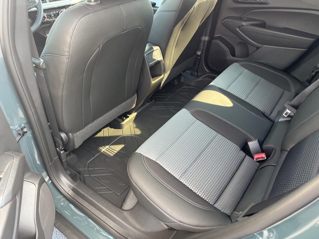 new 2025 Chevrolet Trax car, priced at $25,750