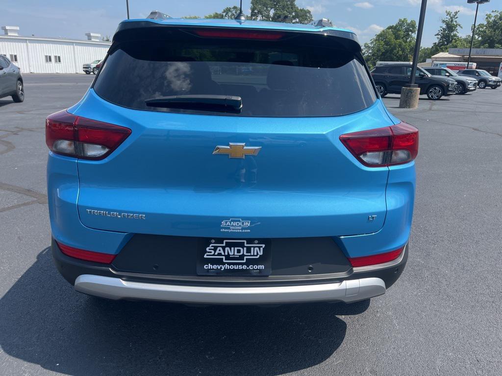 new 2026 Chevrolet TrailBlazer car, priced at $27,045