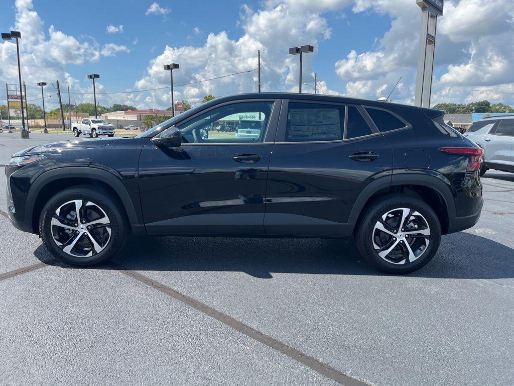 new 2025 Chevrolet Trax car, priced at $24,290