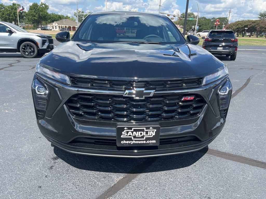 new 2025 Chevrolet Trax car, priced at $24,290