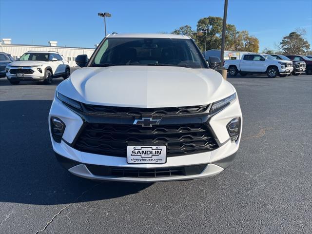 new 2025 Chevrolet Blazer car, priced at $37,511