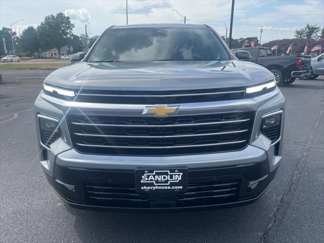 new 2025 Chevrolet Traverse car, priced at $56,645