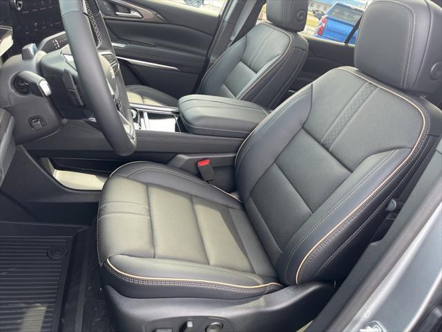 new 2025 Chevrolet Traverse car, priced at $56,645