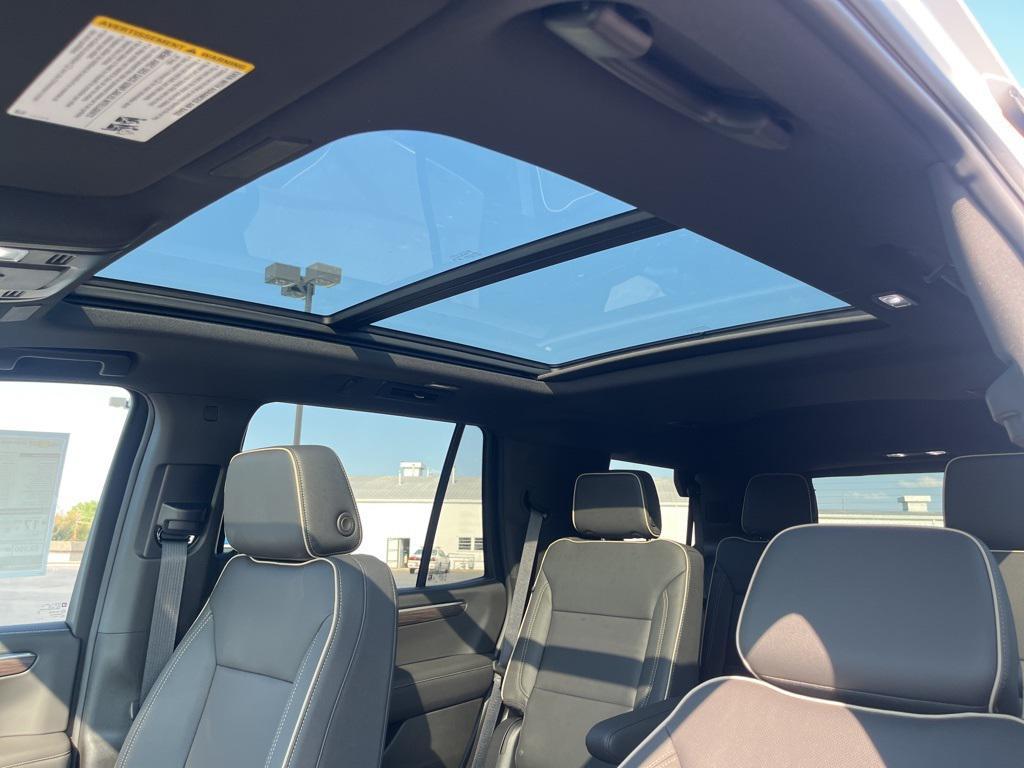 new 2025 Chevrolet Tahoe car, priced at $76,655