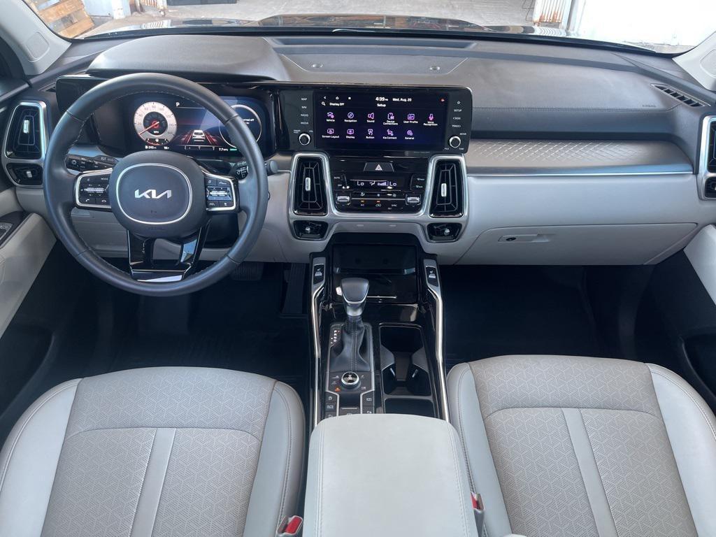 used 2023 Kia Sorento car, priced at $29,964