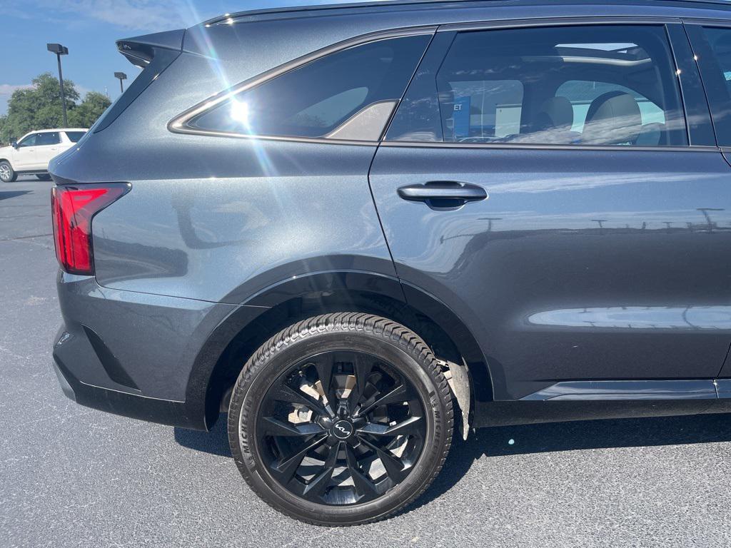 used 2023 Kia Sorento car, priced at $29,964
