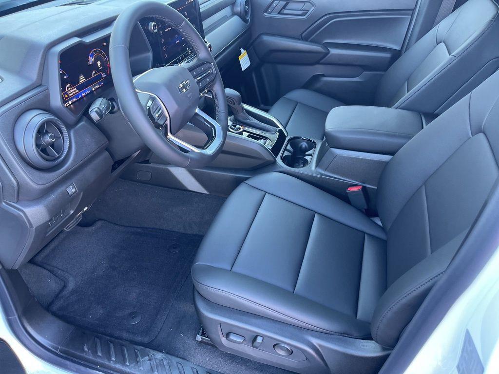 new 2026 Chevrolet Colorado car, priced at $43,700