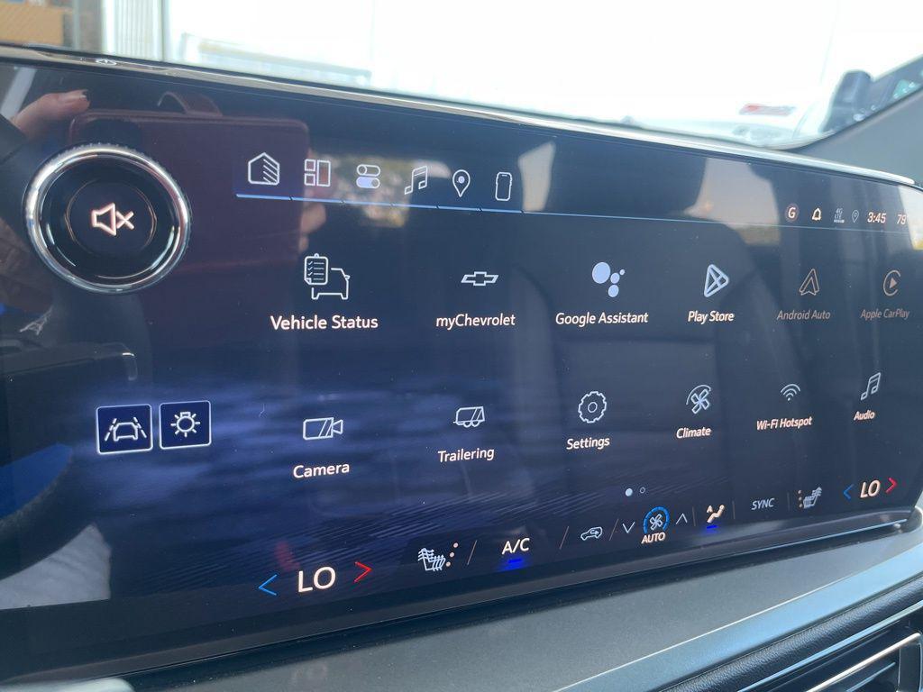 new 2026 Chevrolet Traverse car, priced at $45,345