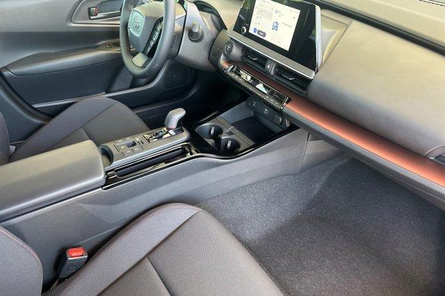 new 2025 Toyota Prius Plug-In Hybrid car, priced at $35,078