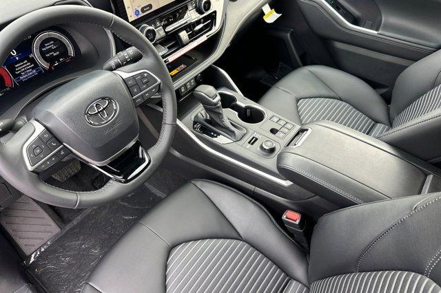 new 2026 Toyota Highlander car, priced at $51,478