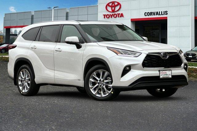 new 2026 Toyota Highlander Hybrid car, priced at $54,683