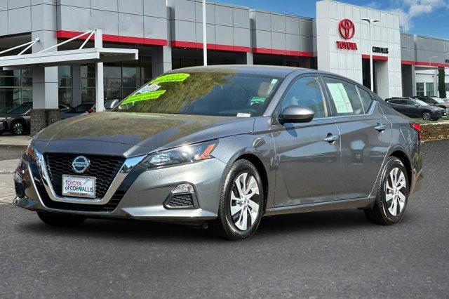 used 2022 Nissan Altima car, priced at $17,500