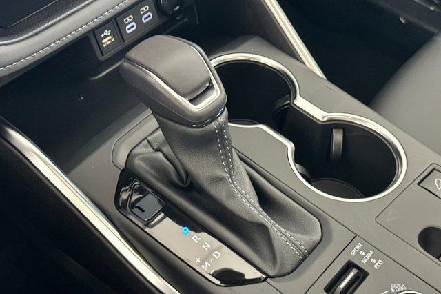 new 2025 Toyota Highlander car, priced at $51,738