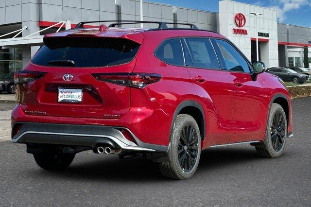 new 2025 Toyota Highlander car, priced at $51,738
