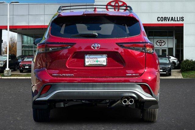new 2025 Toyota Highlander car, priced at $51,738