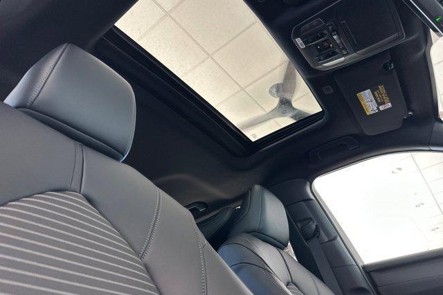 new 2025 Toyota Highlander car, priced at $51,738