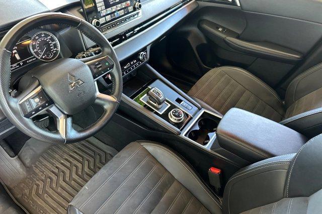 used 2024 Mitsubishi Outlander car, priced at $27,500