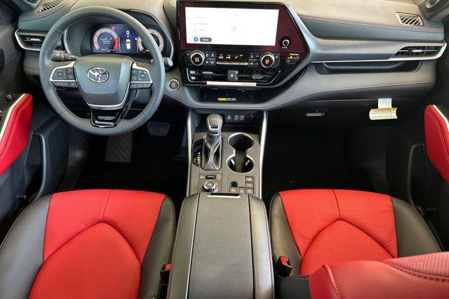 new 2025 Toyota Highlander car, priced at $50,588