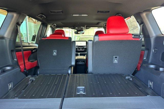 new 2025 Toyota Highlander car, priced at $50,588