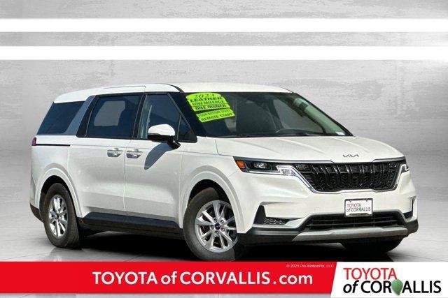 used 2023 Kia Carnival car, priced at $33,700