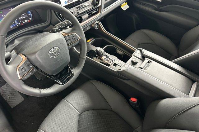 new 2025 Toyota Grand Highlander Hybrid car, priced at $60,464