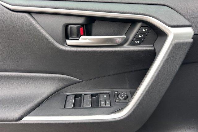 new 2025 Toyota RAV4 car, priced at $40,923