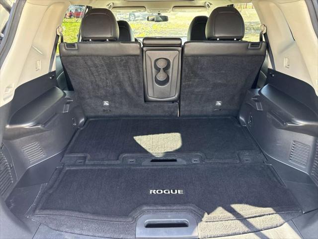 used 2016 Nissan Rogue car, priced at $10,987