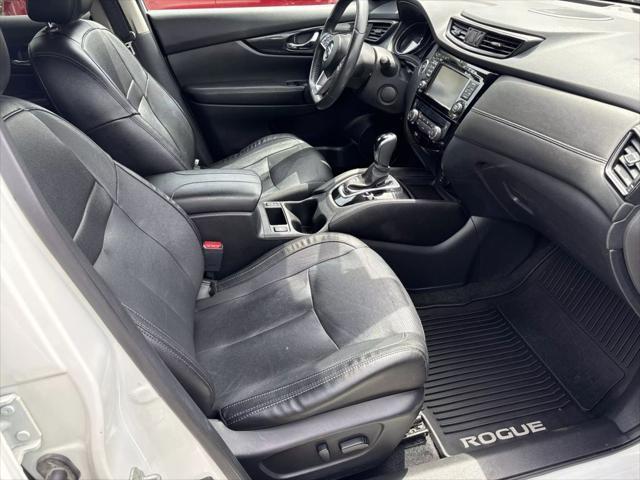used 2017 Nissan Rogue car, priced at $15,987