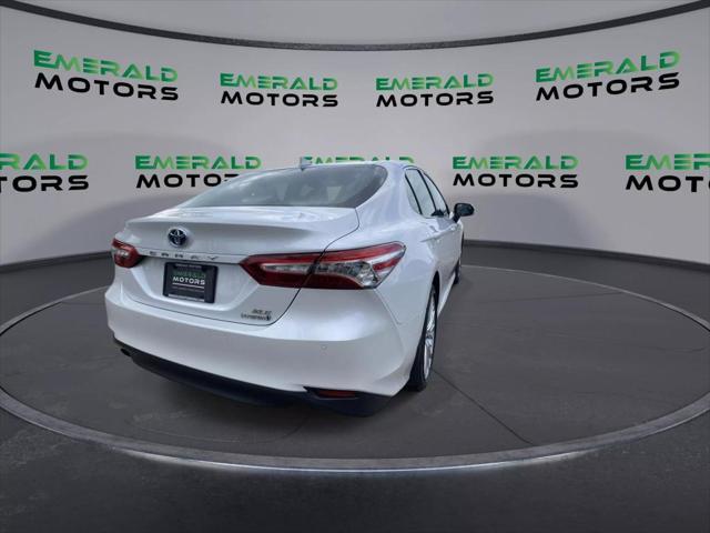 used 2018 Toyota Camry Hybrid car