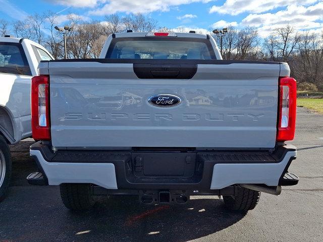 new 2026 Ford F-350 car, priced at $63,625
