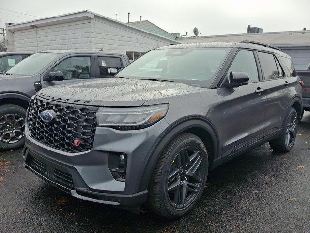 new 2025 Ford Explorer car, priced at $61,095