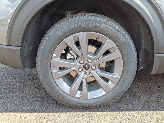 new 2025 Ford Explorer car, priced at $46,929