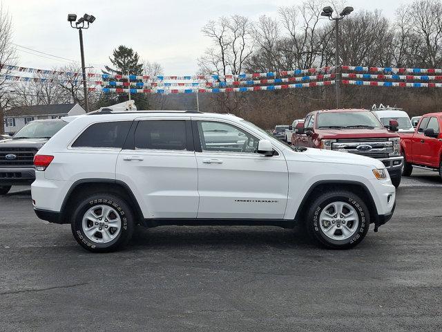 used 2015 Jeep Grand Cherokee car, priced at $10,400