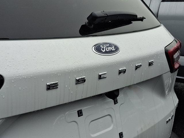 new 2025 Ford Escape car, priced at $30,410