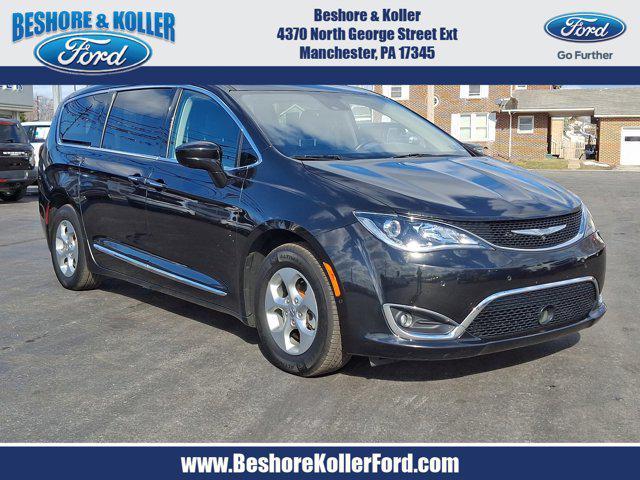 used 2017 Chrysler Pacifica car, priced at $15,300