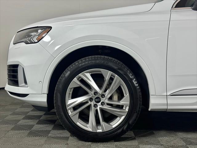 used 2024 Audi Q7 car, priced at $42,980