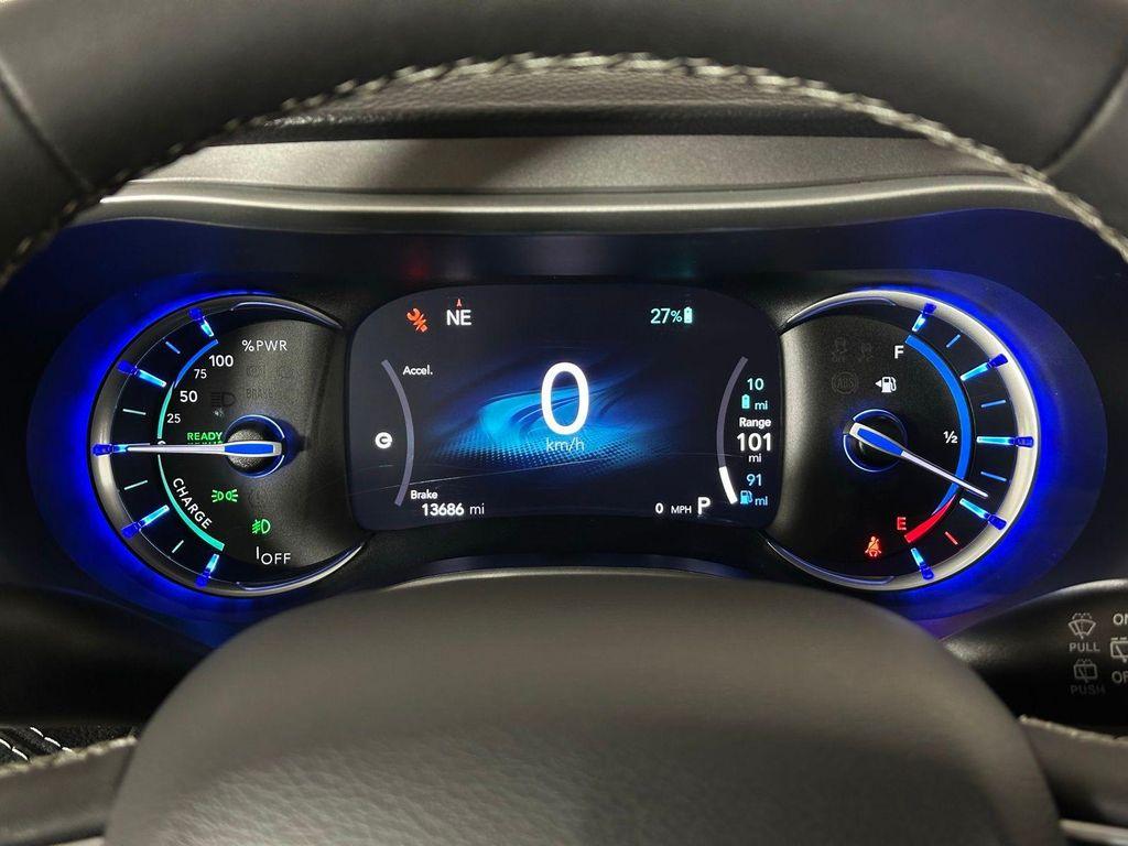 used 2023 Chrysler Pacifica Hybrid car, priced at $30,980