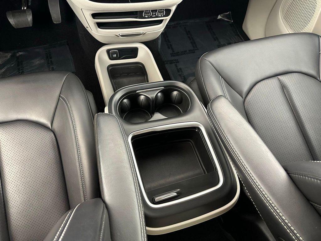 used 2023 Chrysler Pacifica Hybrid car, priced at $30,980