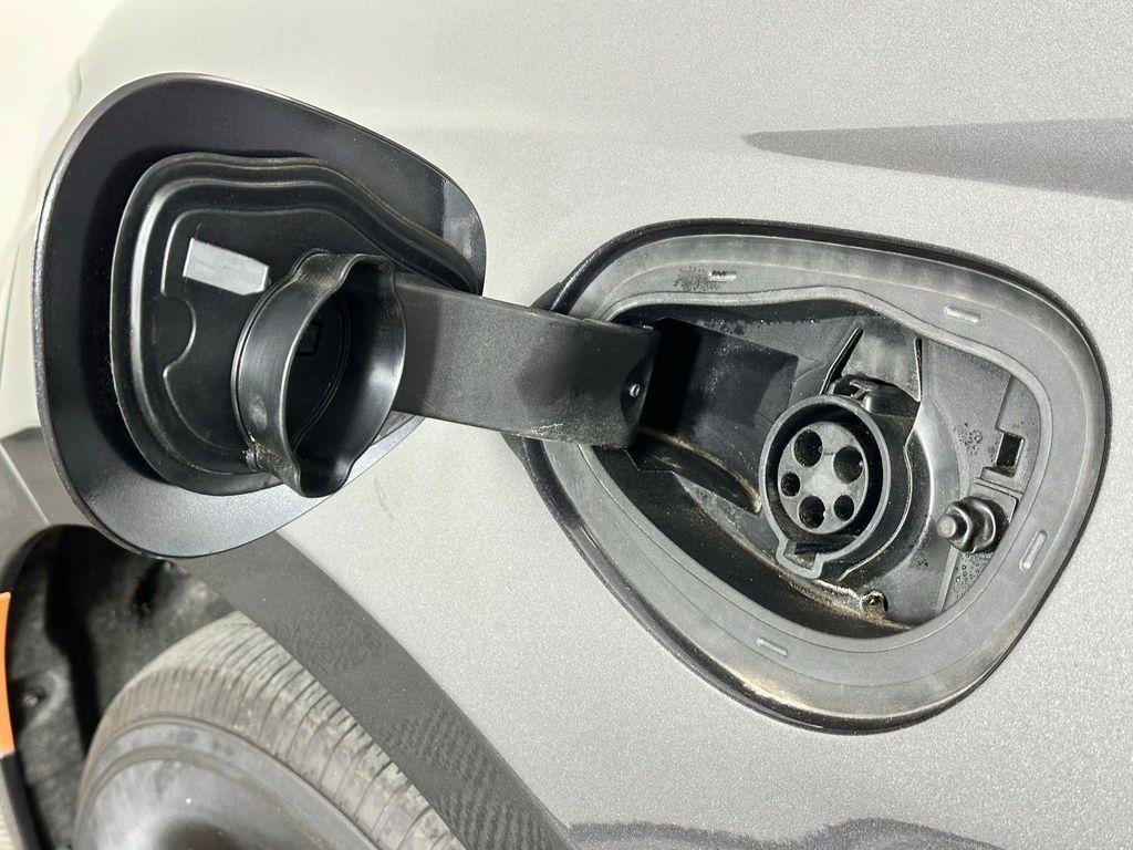 used 2023 Chrysler Pacifica Hybrid car, priced at $30,980