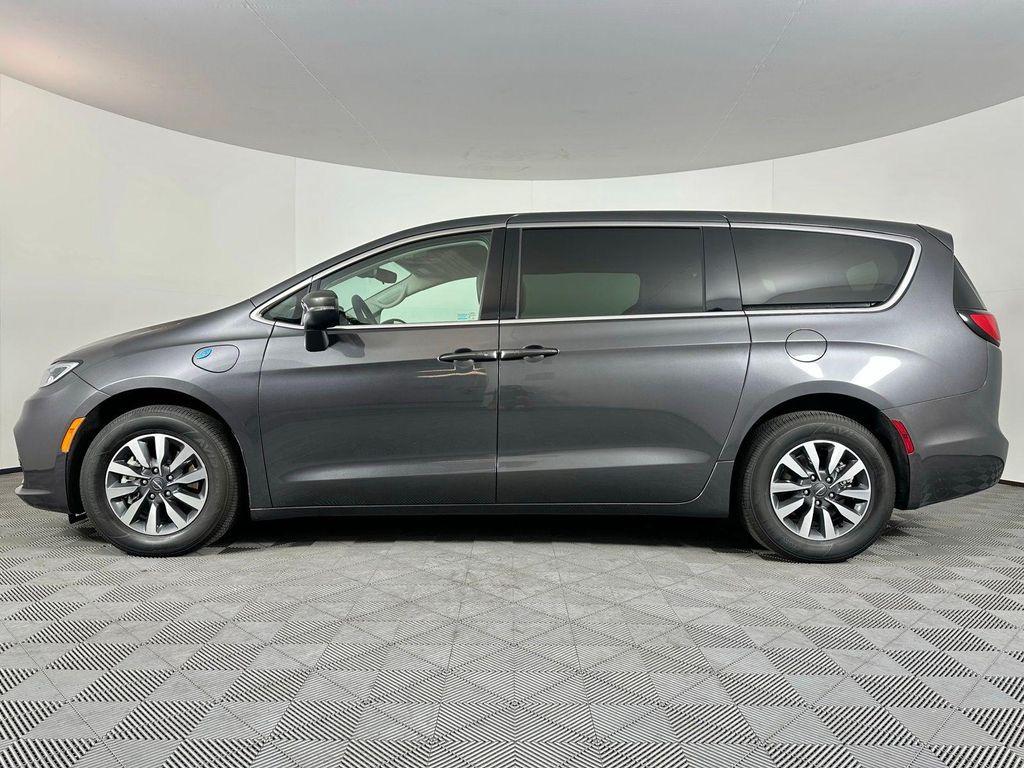 used 2023 Chrysler Pacifica Hybrid car, priced at $30,980