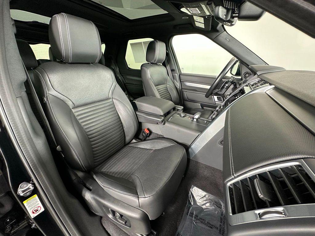 used 2023 Land Rover Discovery car, priced at $37,900