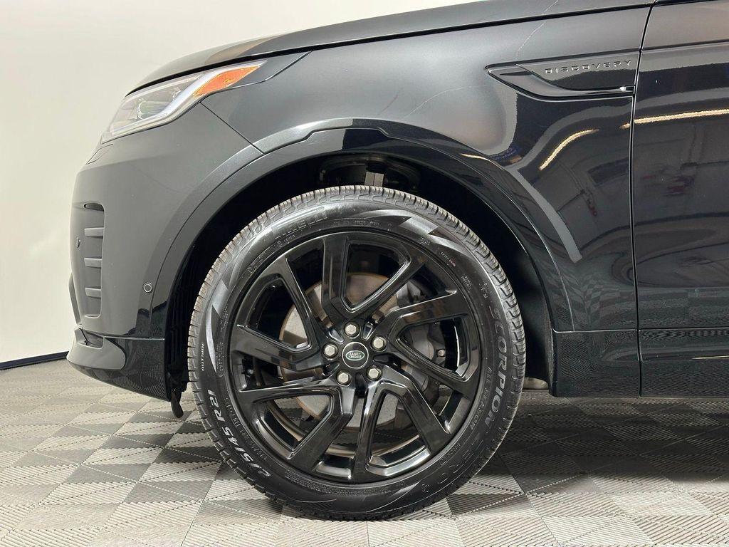 used 2023 Land Rover Discovery car, priced at $37,900