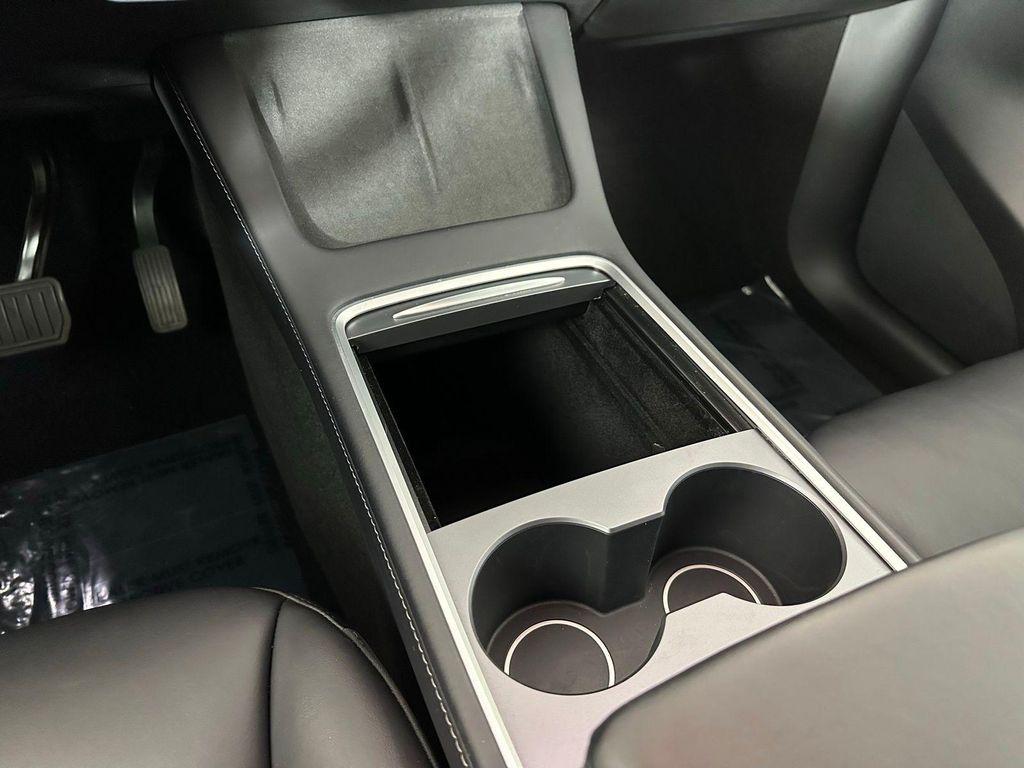 used 2022 Tesla Model Y car