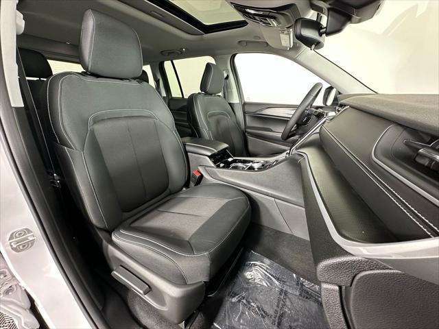 used 2023 Jeep Grand Cherokee car, priced at $29,980