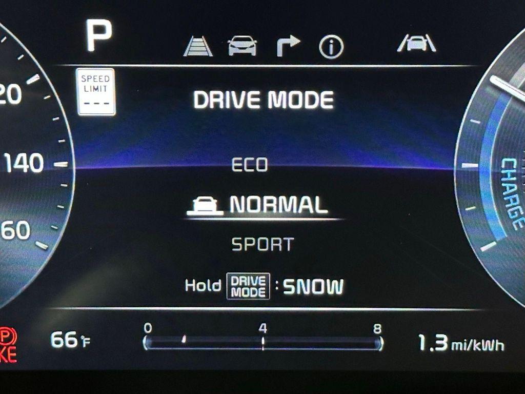 used 2024 Kia Niro EV car, priced at $22,980