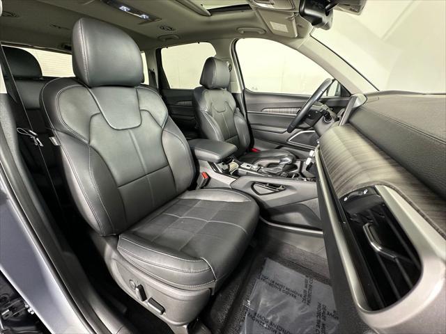 used 2024 Kia Telluride car, priced at $39,980