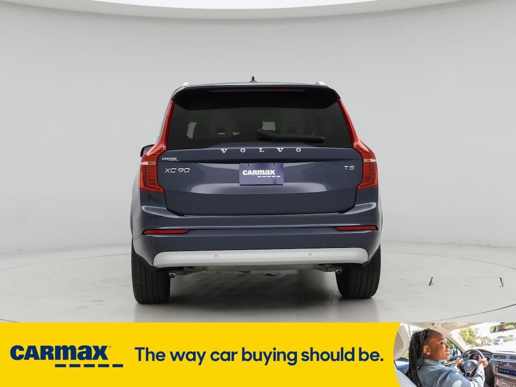 used 2022 Volvo XC90 car, priced at $36,998